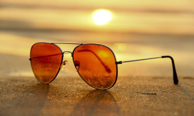 Protect the Eyes from Ultraviolet Radiation